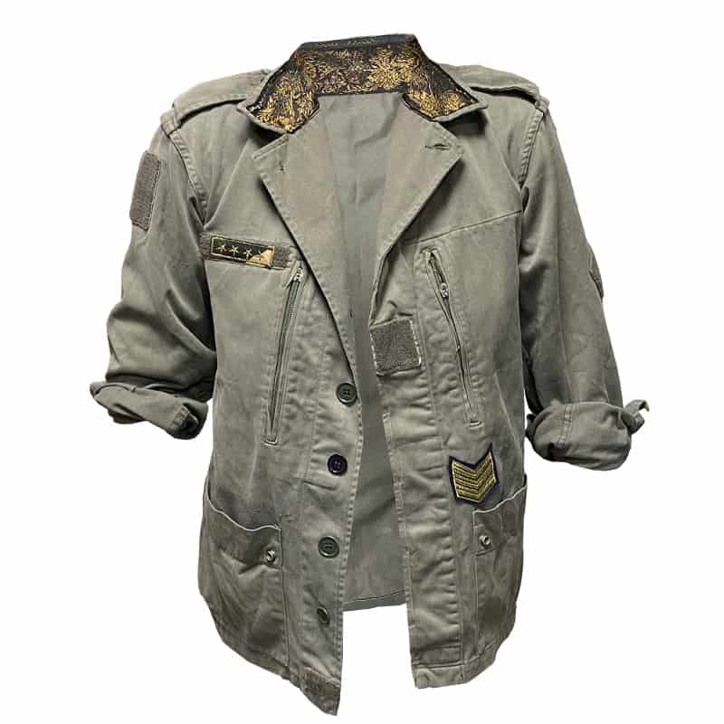 vest kaki customisée